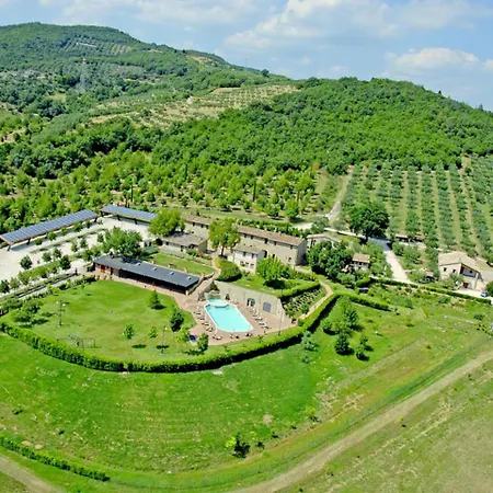 Pleasant In Umbria Surrounded By Hills Дом отдыха