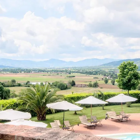 Дом отдыха Pleasant In Umbria Surrounded By Hills Agello